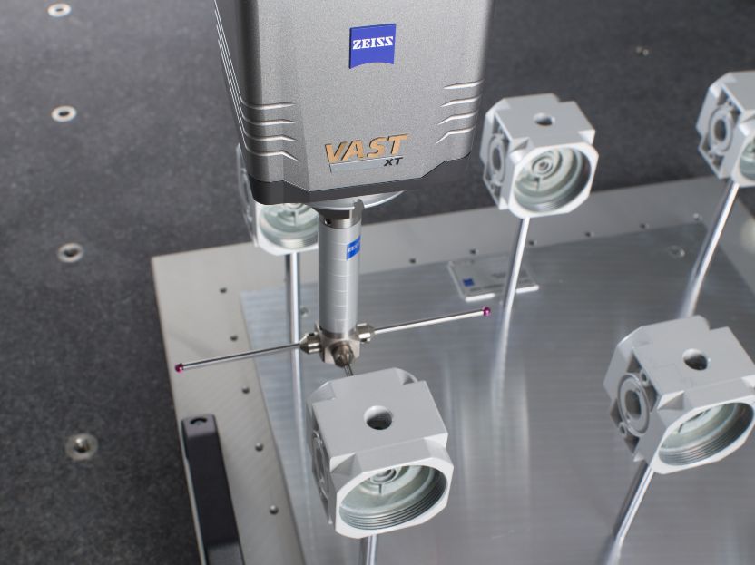 zeiss-vast-xt-application-closeup.jpg